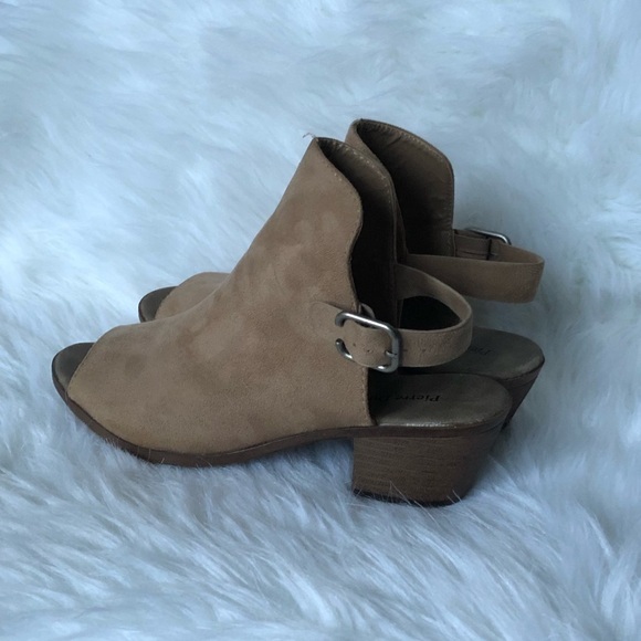 Pierre Dumas Shoes Women’s Size‎ 10 Open Toe Buckle Heels - Picture 8 of 10